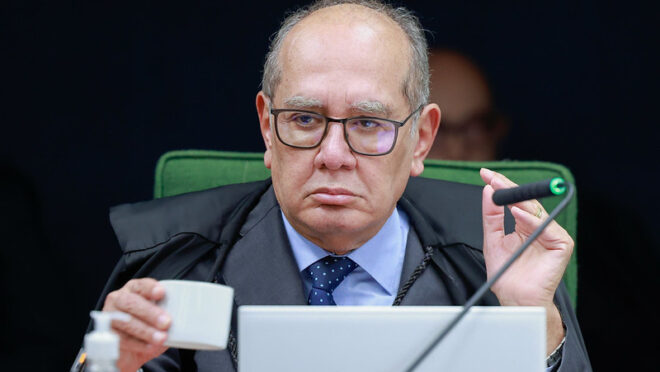Receita afasta de chefia auditor suspeito de acessar dados de parente de Gilmar Mendes