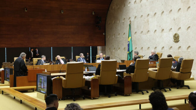Racha no STF: Ministros se opõem à criação de um código de ética