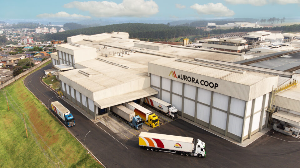 Como o cooperativismo transformou pequenos produtores em gigantes do agronegócio?