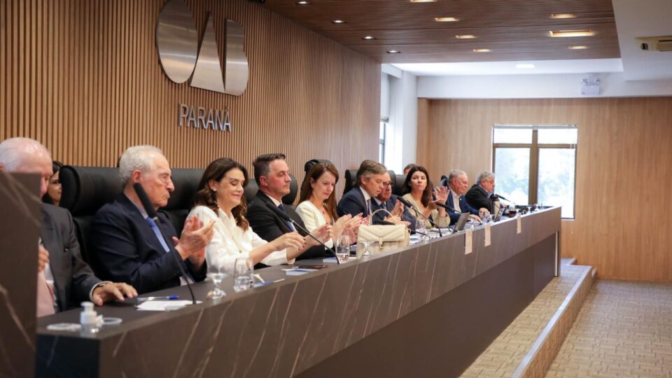 Sociedade civil cobra código de conduta ao STF em meio à crise de confiança institucional