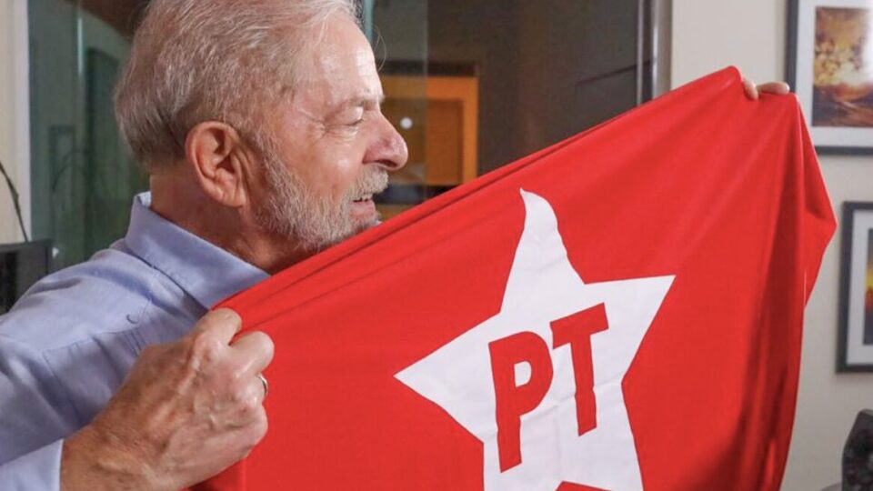 Resolução do PT é manifesto eleitoral disfarçado de defesa da democracia