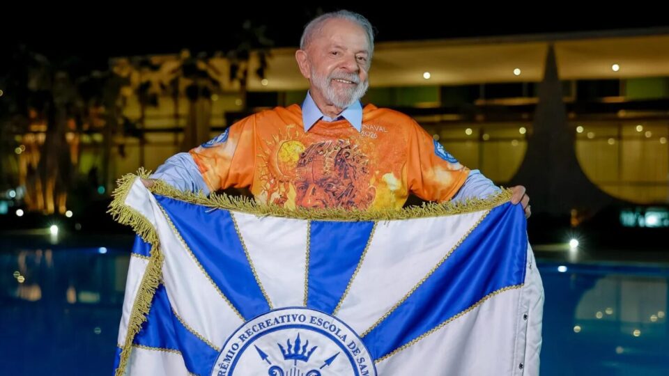 “Lula, o operário”: o que você não ouvirá no samba-enredo