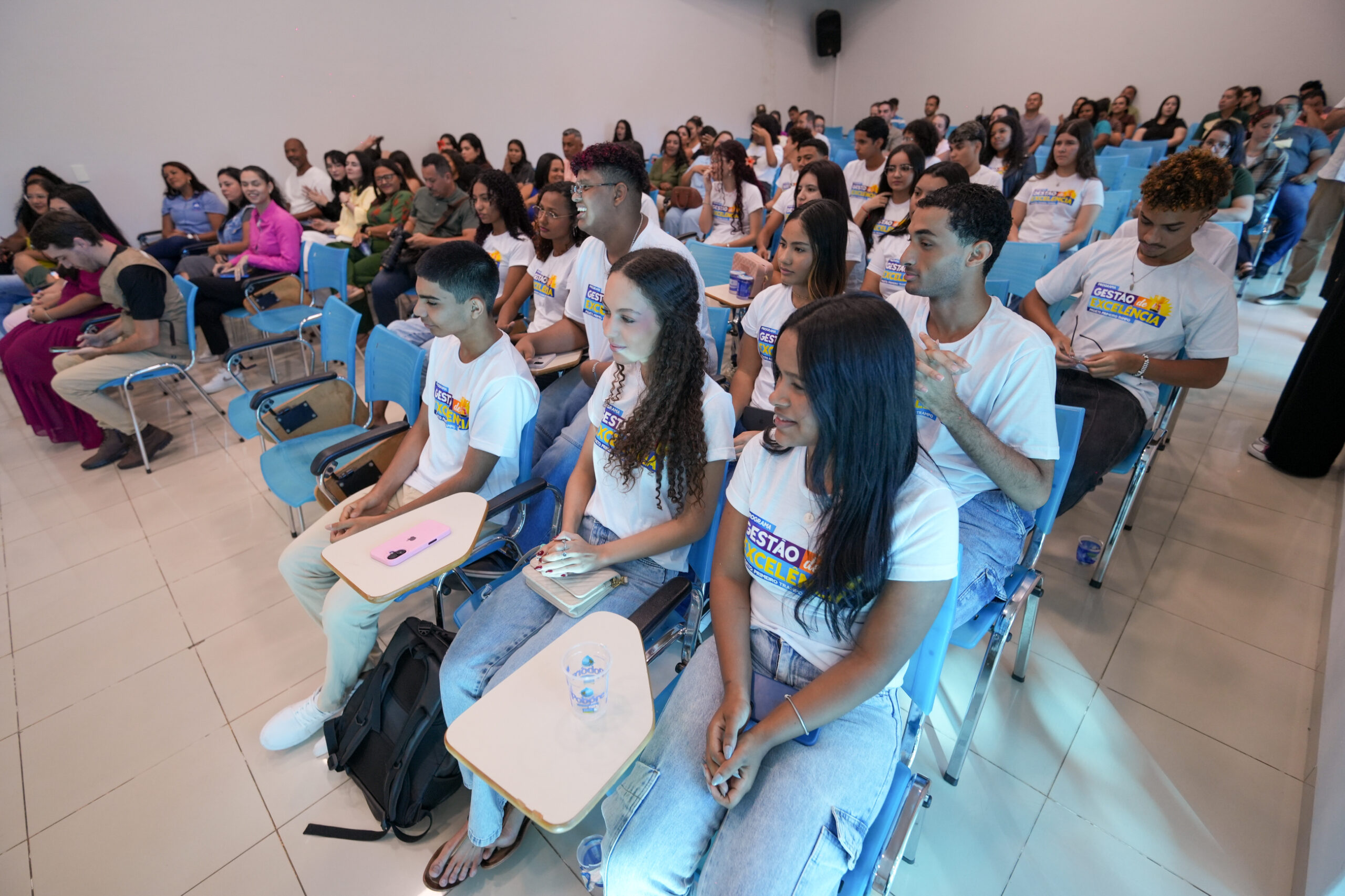 JUVENTUDE Prefeitura de Rondonópolis gera oportunidades para jovens em nova fase do Meu Primeiro Trampo Publicado em 28/02/26 às 08:01 Secretaria Municipal de Administração, Gestão e inovação