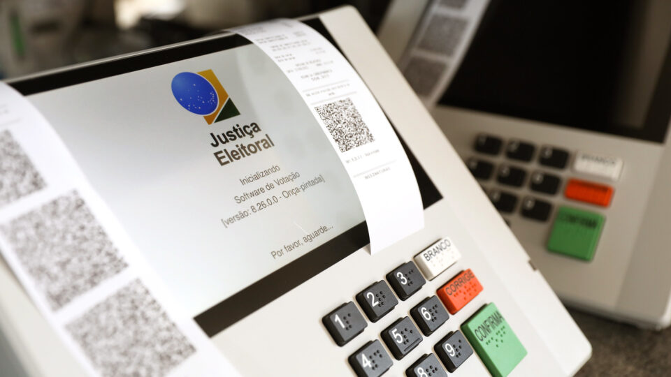 Eleições 2026: a Inteligência Artificial e a fronteira da democracia brasileira