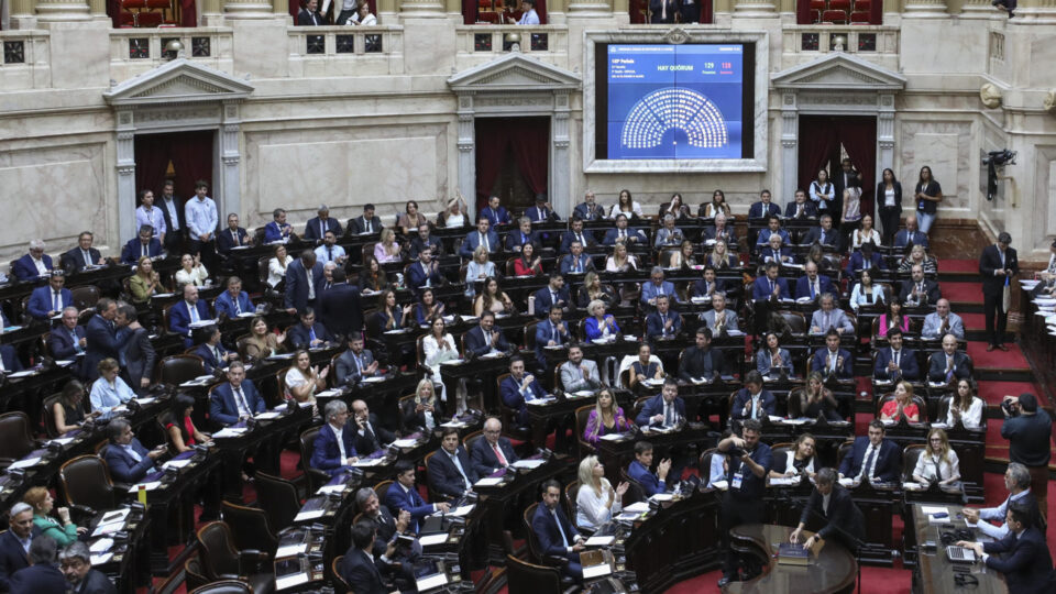 Câmara da Argentina acerta ao reduzir maioridade penal para 14 anos