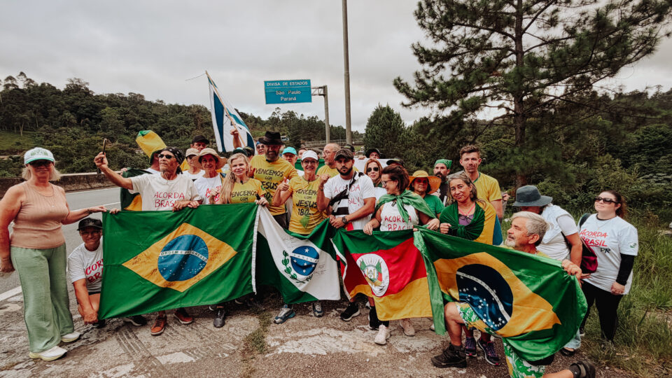 Caminhada pela anistia se encerra no PR e inicia “esquenta” em SP para ato em 1º de março