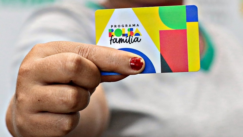 Do voto de cabresto ao Bolsa Família: como o PT reinventou o coronelismo no Nordeste