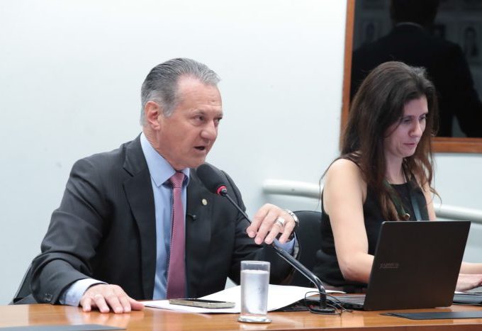 Giovani Cherini assume a presidência da Comissão de Saúde e defende foco em prevenção