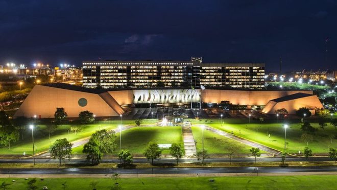 Tribunais pagam R$ 4 bilhões de retroativos: STJ quebra o sigilo dos benefícios
