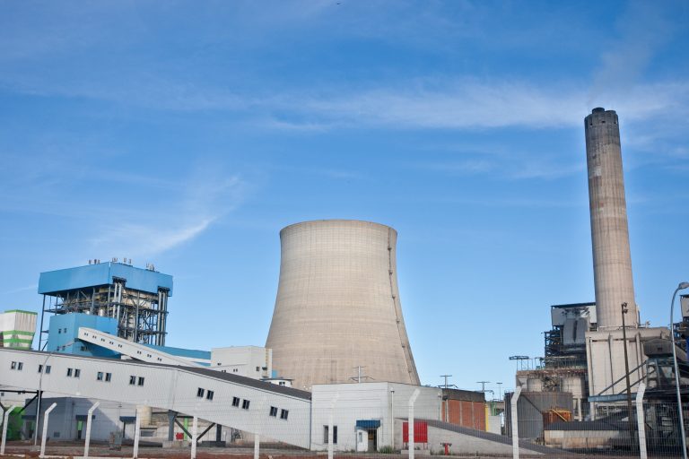 Projeto estende contratos de usinas a carvão mineral até 2050