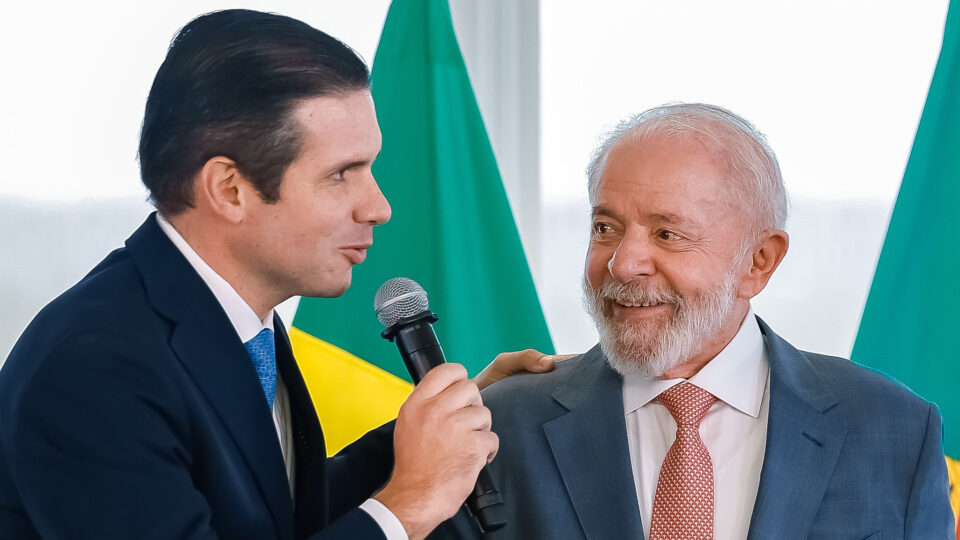 Motta diz que Câmara vai priorizar acordo Mercosul-UE em meio a dúvidas sobre tarifaço