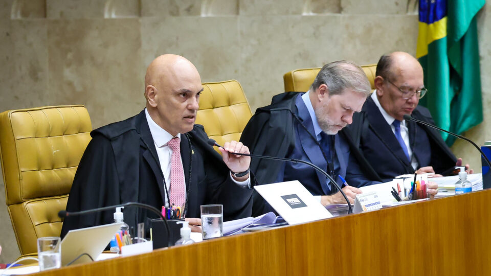 Moraes e Toffoli defendem direito de juízes serem acionistas de empresas
