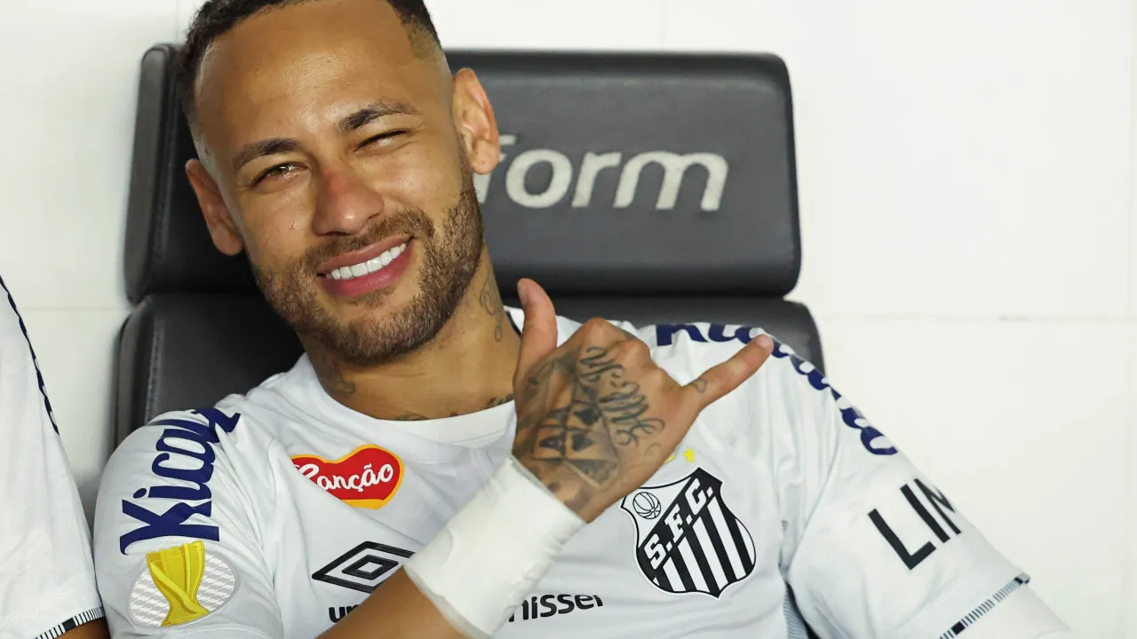 Jogadores de futebol que apareceram em filmes: Brasileiros surpreendem!