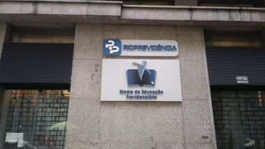 PF prende ex-presidente da Rioprevidência por aplicar R$ 970 milhões no Banco Master