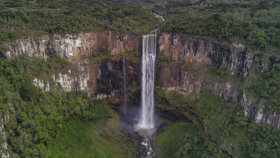 As cachoeiras de Prudentópolis no verão do Paraná