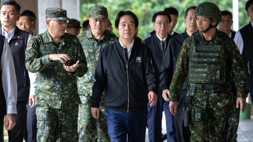China quer aniquilar soberania de Taiwan, dizem autoridades