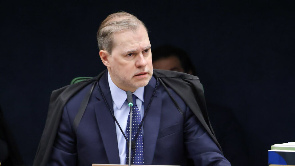 Com destino incerto, Toffoli vira peça de manobra na disputa de poder entre STF e Lula