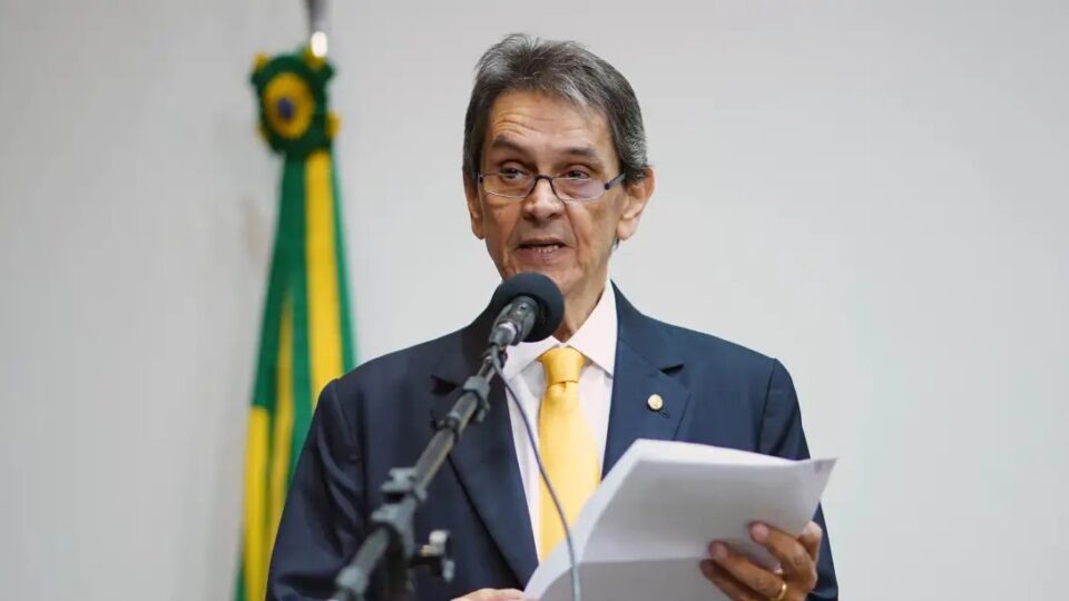 Moraes atualiza pena de Roberto Jefferson e decidirá sobre progressão de regime