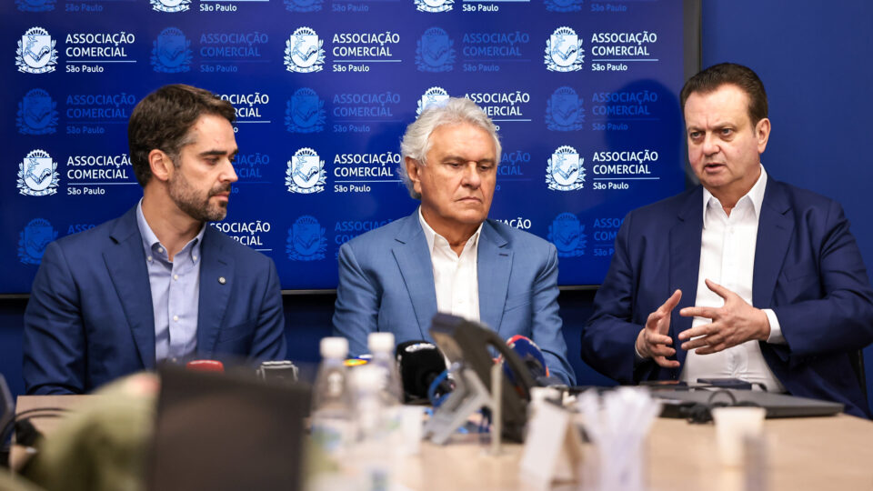 Caiado se reúne com Kassab após desistência de Ratinho Júnior