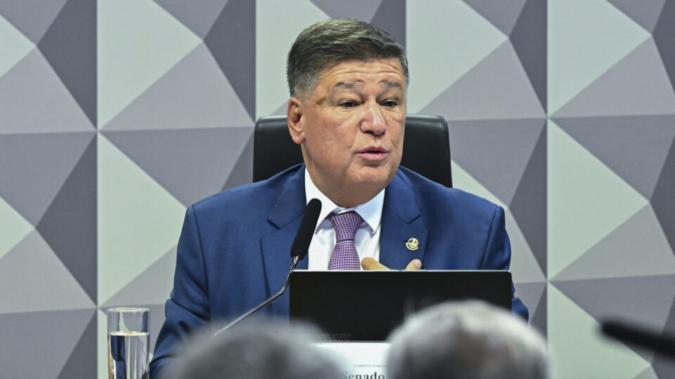 Viana anuncia mandado de segurança no STF pra garantir prorrogação da CPMI do INSS