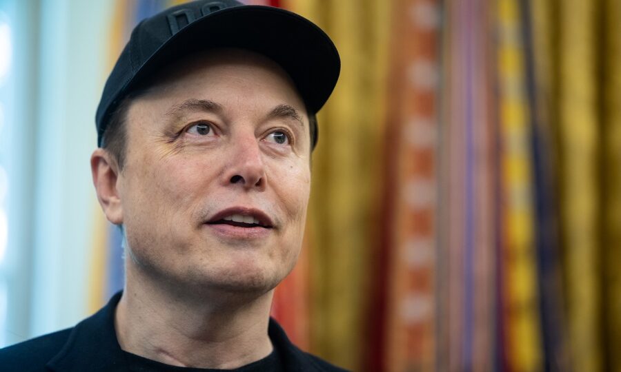 Moraes arquiva inquérito contra Musk após pedido de Gonet