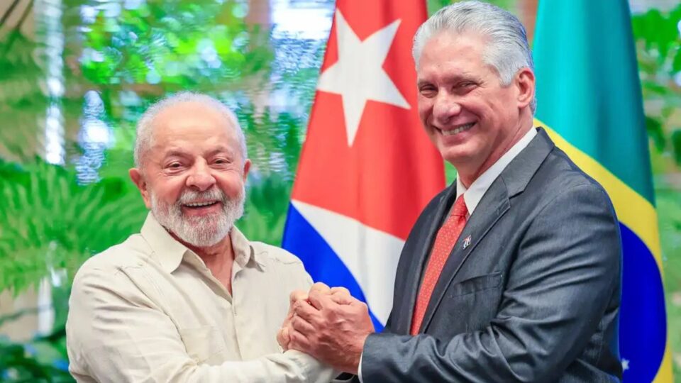 Oito presentes do PT para a ditadura de Cuba (pagos com o seu dinheiro)