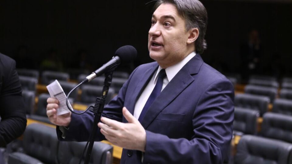 Presidente estadual ameaça deixar PL após filiação de Moro para apoiar candidato de Ratinho Jr.