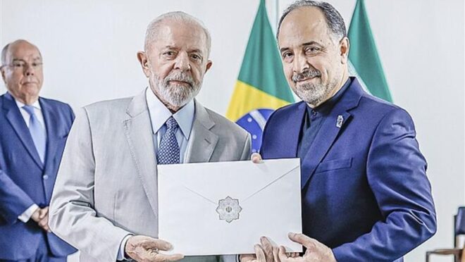 Diplomata do Irã diz que país continuará fornecendo fertilizantes ao Brasil