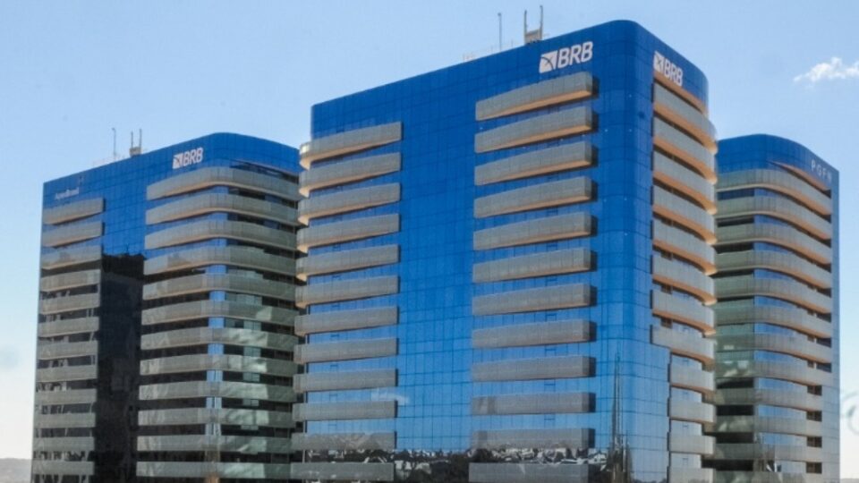 Justiça proíbe venda de imóveis do DF para capitalizar BRB após escândalo do Master