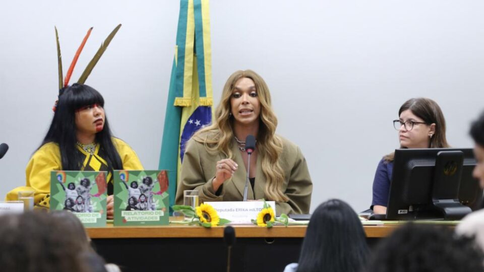 Os primeiros pronunciamentos de Erika Hilton à frente da Comissão da Mulher