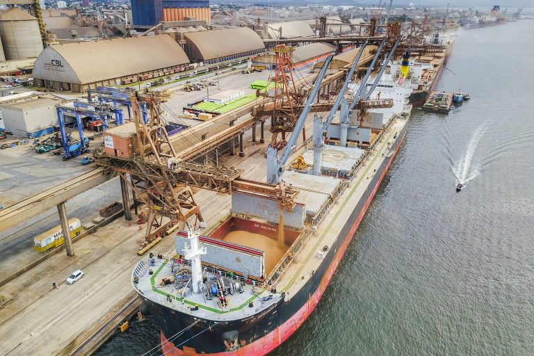 Nova lei facilita crédito à exportação para micro e pequenas empresas