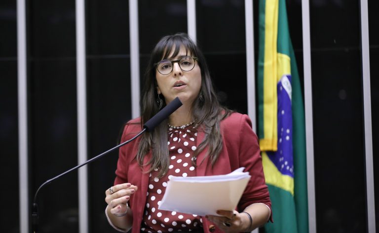 Projeto proíbe privatização de empresas públicas de tecnologia da informação
