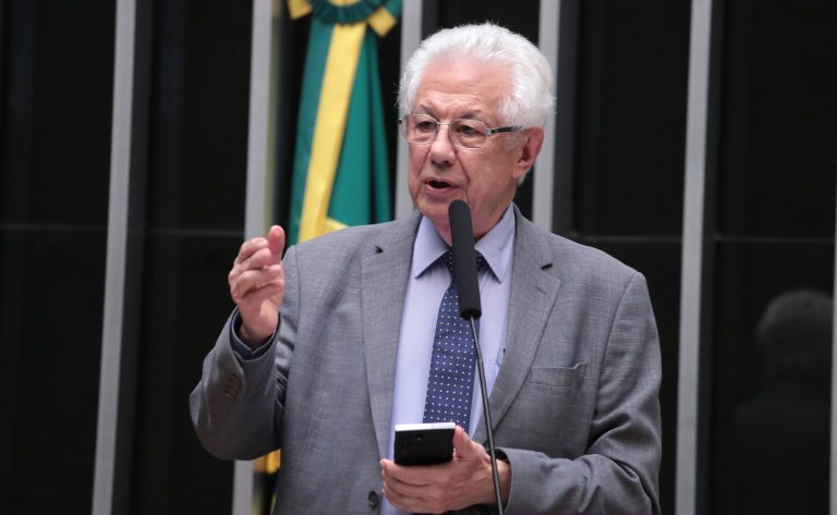 Câmara aprova projeto que facilita acesso ao seguro de exportação; acompanhe
