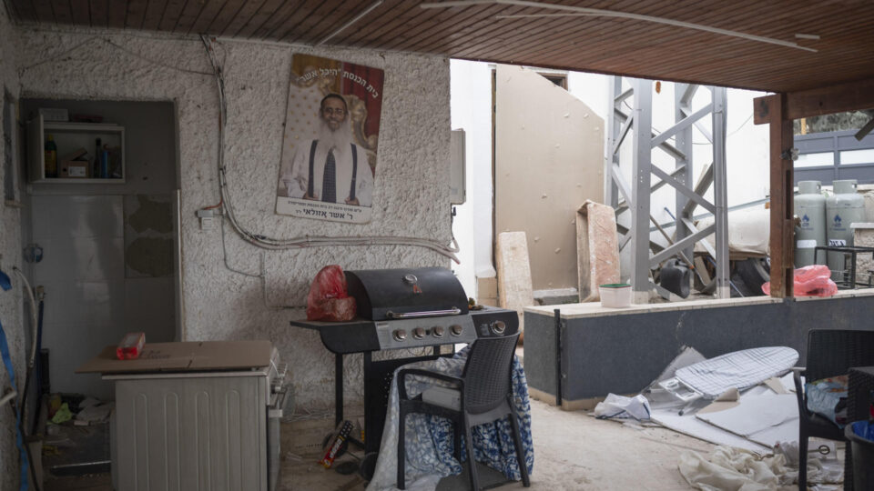 Por que o Irã está atacando bairros residenciais em Israel?