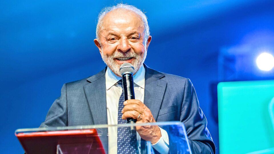 Sob Lula, Brasil bate recorde de calotes e situação pode piorar com guerra no Irã