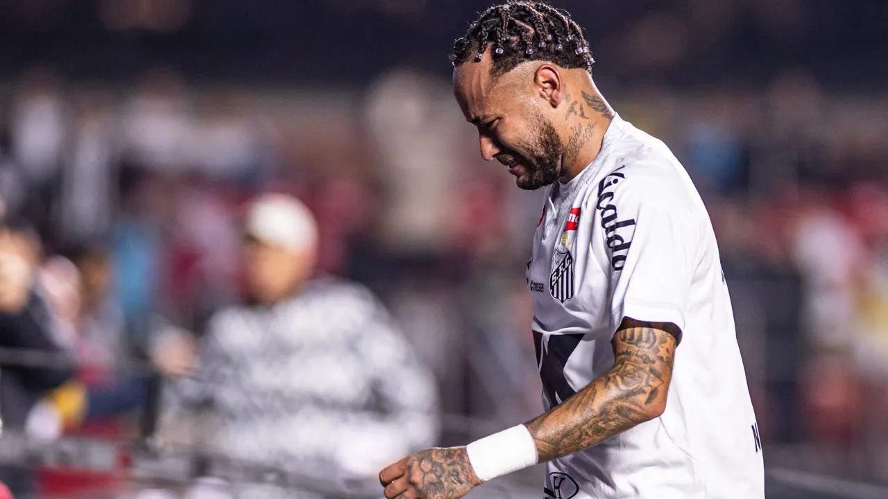 Po, Ancelotti, e eu?, reage Neymar durante a convocação