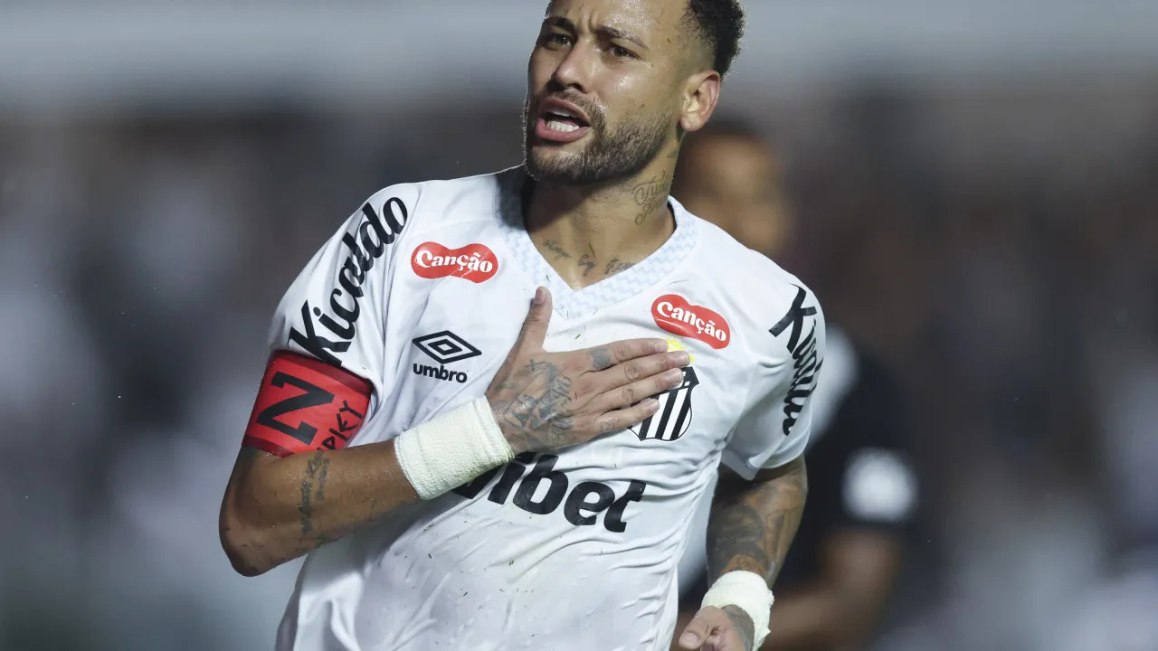 Neymar destaca importância de jogo-treino com sub-20 do Santos: ‘Já estive do outro lado’