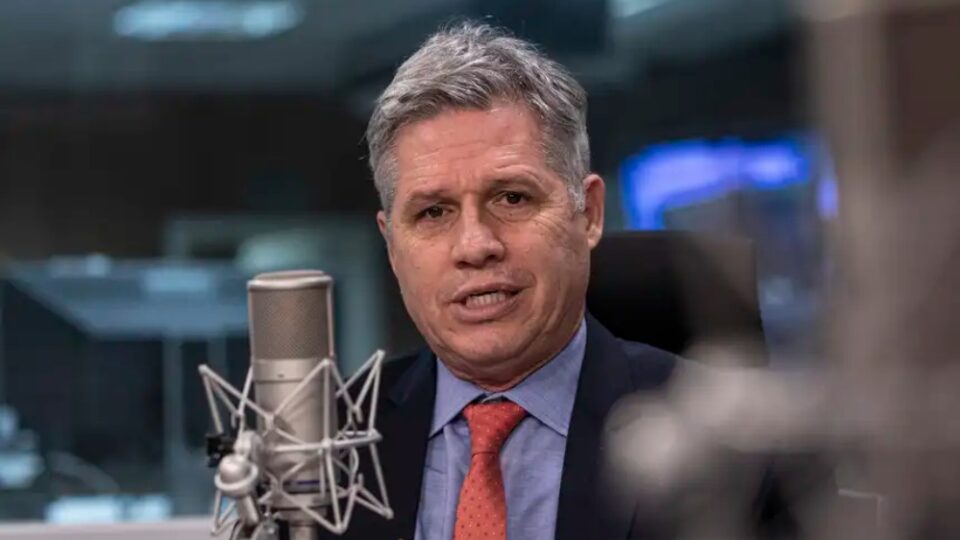 Brasil ajudará Cuba com insumos e alimentos, garante ministro
