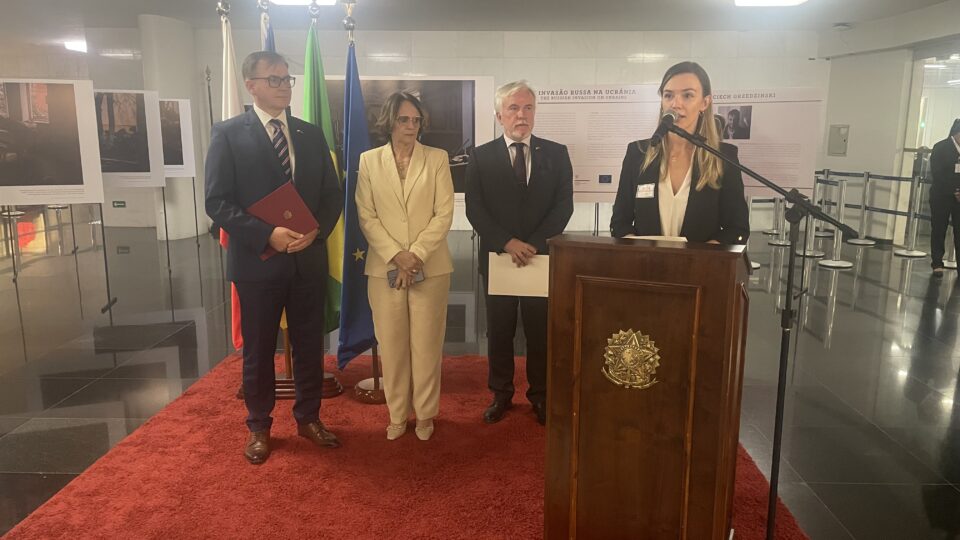 Embaixadas organizam exposição no Senado sobre invasão russa na Ucrânia