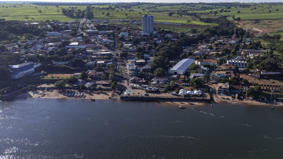 Nova ponte entre MS e PR deve reduzir em 100 km trajeto até o Porto de Paranaguá