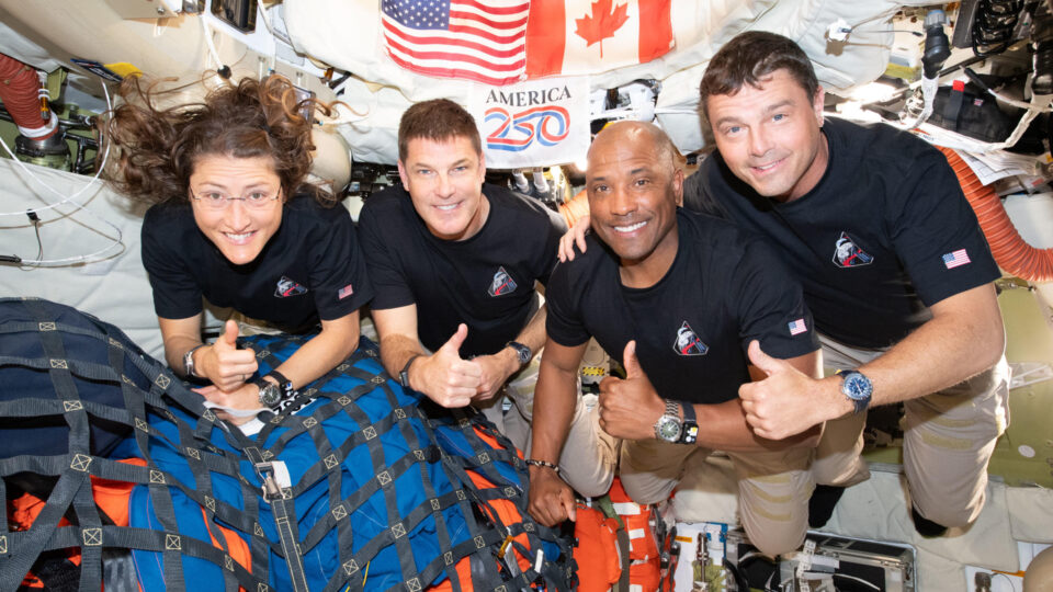 Astronautas da missão Artemis II se preparam para retornar à Terra. Entenda o processo