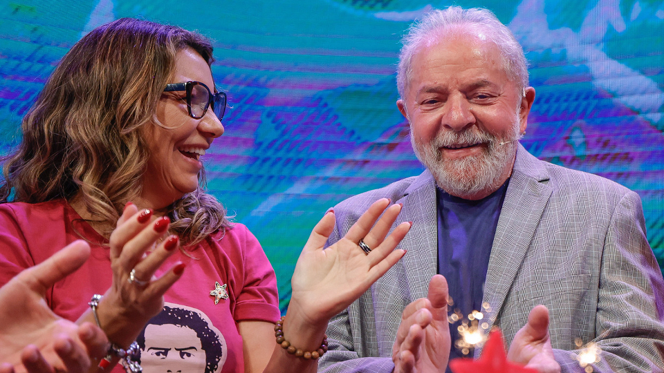 O casal presidencial me envergonha paca