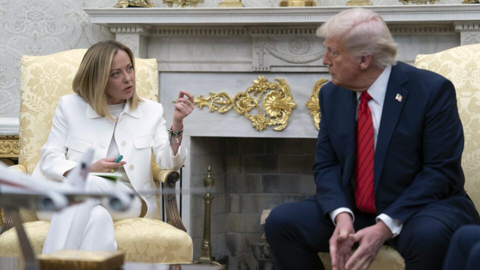 Atrito entre aliados: após defender o papa, Meloni é alvo de críticas de Trump