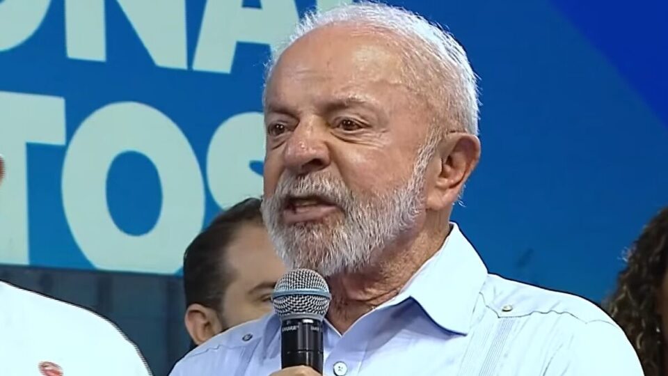 As razões para Lula não desistir da reeleição