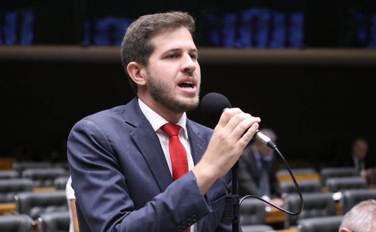 Para relator, aumento da licença-paternidade é o maior avanço trabalhista em 13 anos; ouça a entrevista