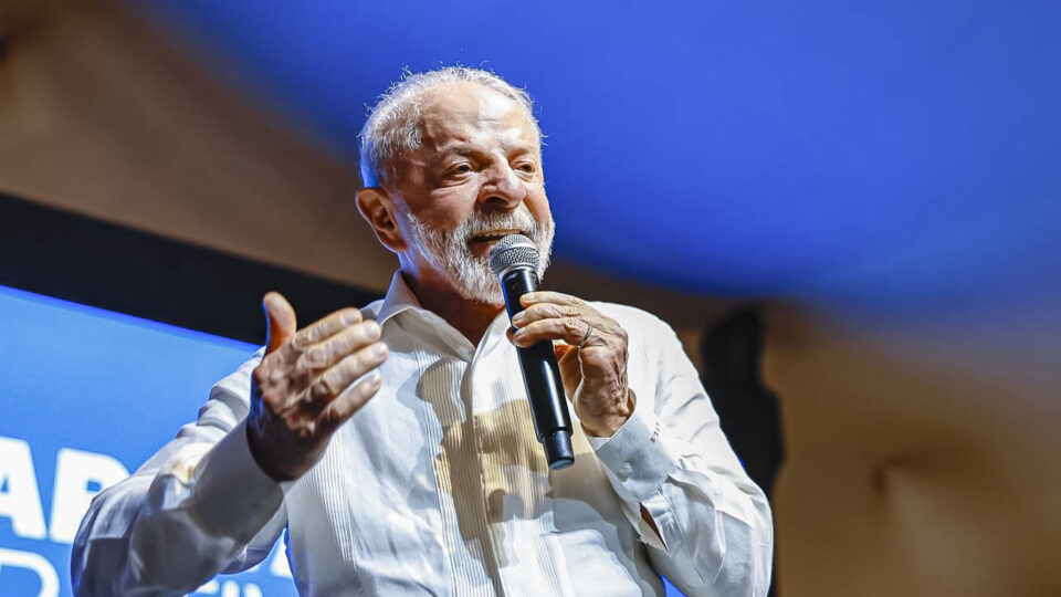 Pacote de estímulos não gera efeito nas pesquisas e Lula ativa “modo desespero”