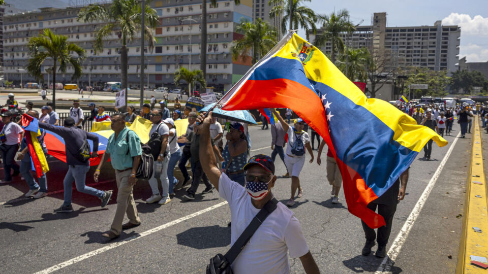 O que mudou na Venezuela após 100 dias da captura de Nicolás Maduro?