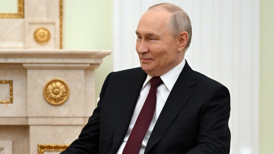 Receitas da Rússia com exportações de petróleo dobram com guerra no Irã