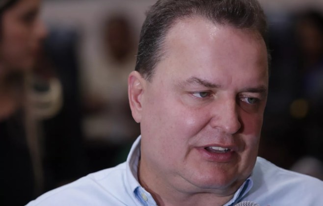 Max Russi articula solução humanitária para evitar despejo de milhares de famílias em Cuiabá