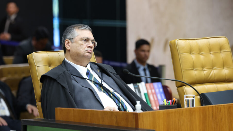 Dino suspende julgamento sobre royalties de petróleo a não produtores
